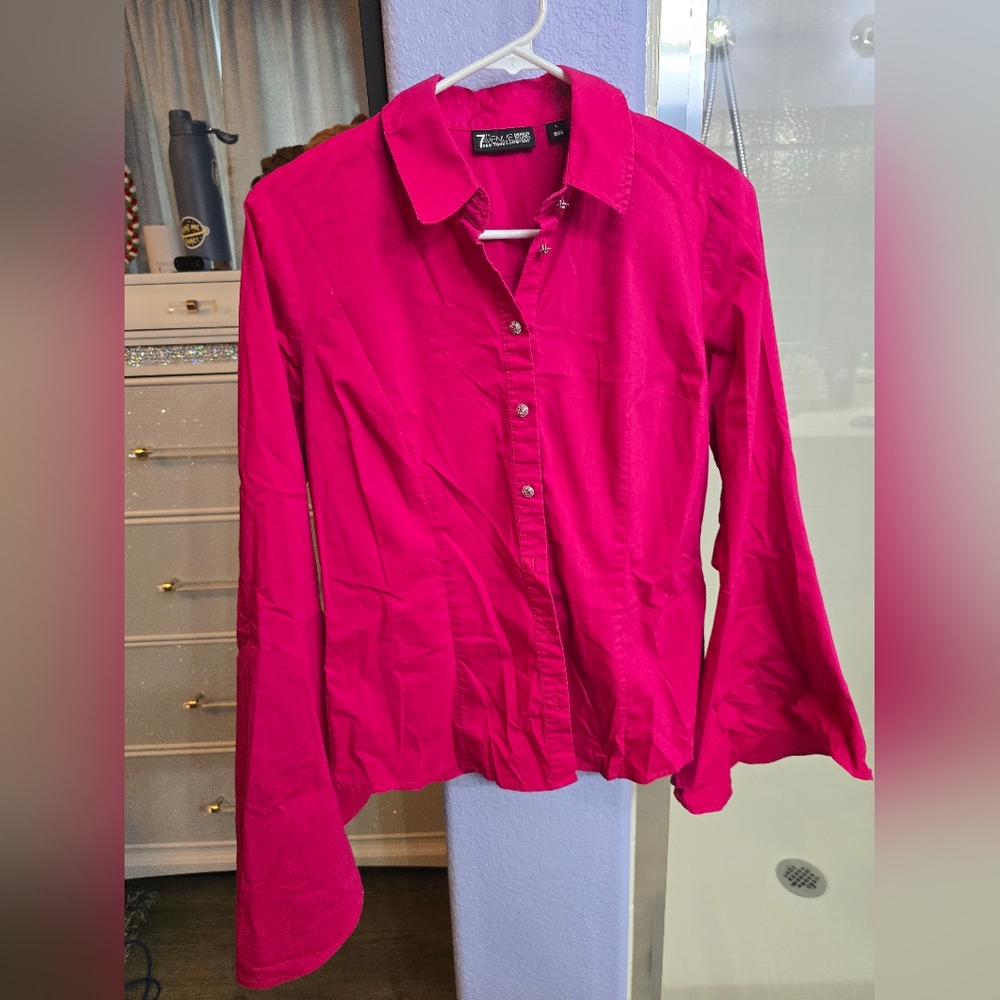 New York & Co Women’s Pink Button-Up Top